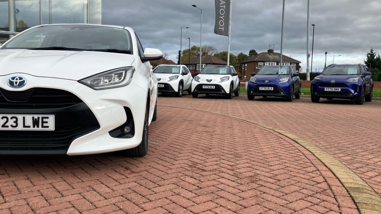 Toyota Yaris 1.5 Hybrid Design 5dr CVT Hybrid Hatchback